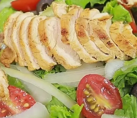 Hình ảnh Salat gà nướng