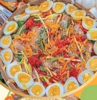 Hình ảnh Bánh tráng trộn trứng lòng đào