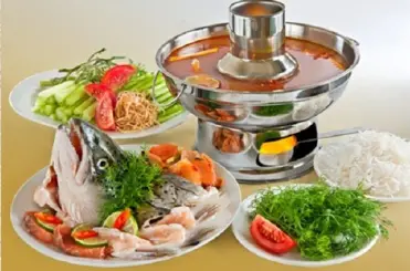 Hình ảnh Lẩu đầu cá hồi