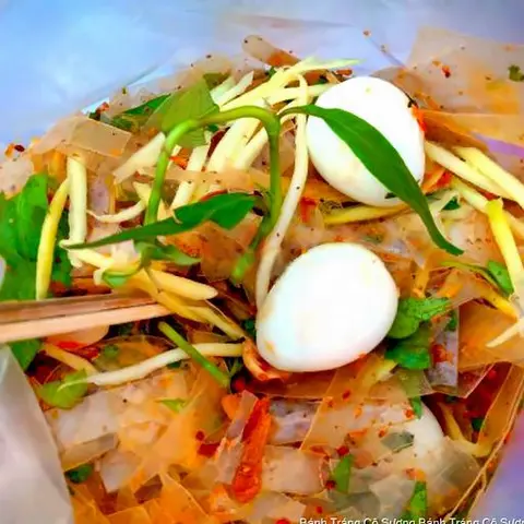 Hình ảnh Bánh tráng trộn lớn - 1 trứng gà