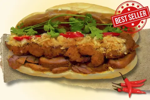 Hình ảnh Bánh mì thập cẩm Hội An