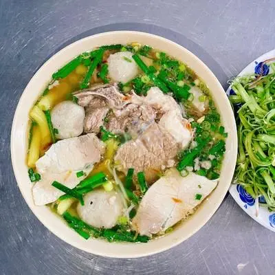Hình ảnh Hủ tiếu tô lớn