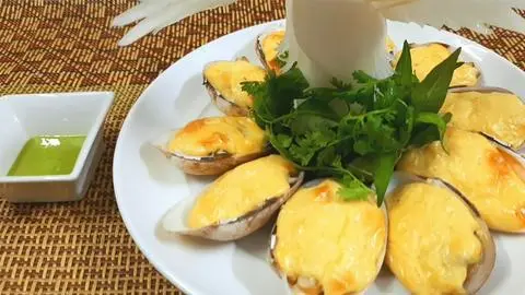 Hình ảnh Sò lông nướng phô mai