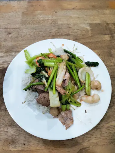 Hình ảnh Bún gạo xào hải sản