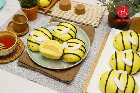 Hình ảnh Bánh bao tạo hình con ong