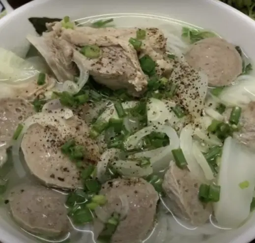Hình ảnh Bún tái bò viên