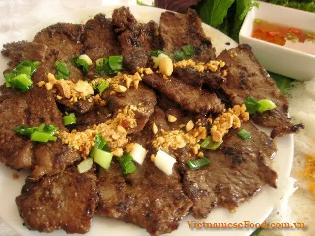 Hình ảnh Combo 1 bò nướng mè - 1 bò lá lốt - 7up