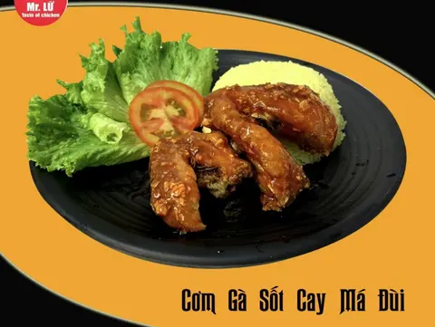 Hình ảnh Cơm gà sốt cay má đùi