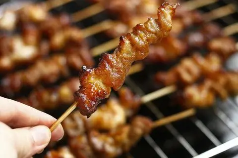 Hình ảnh Thịt heo nướng lụi