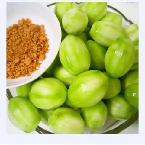 Hình ảnh Cóc Non Gọt Sẵn 400g - muối tôm