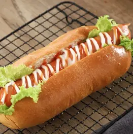 Hình ảnh Bánh mì kẹp xúc xích
