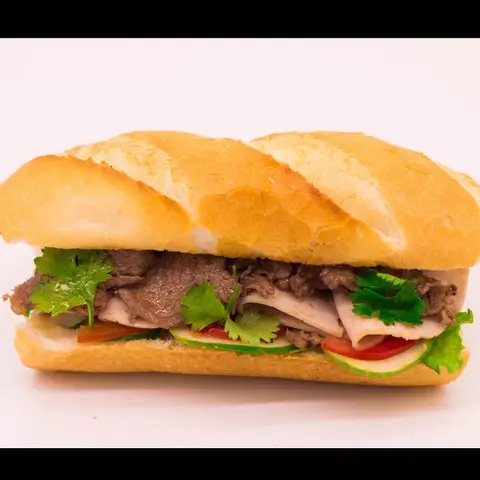 Hình ảnh Bánh mì bò tiêu đen