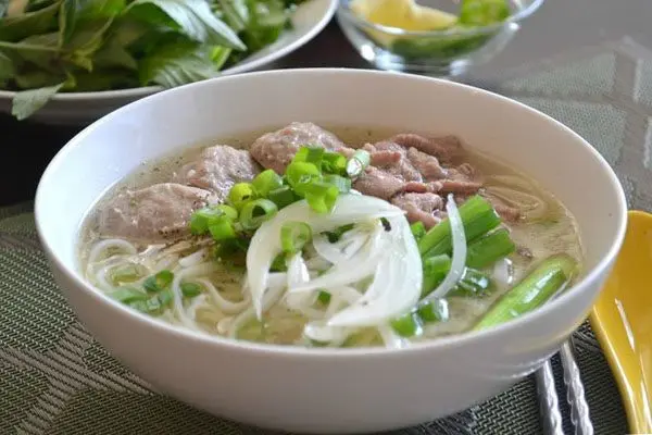 Hình ảnh Phở bò tái