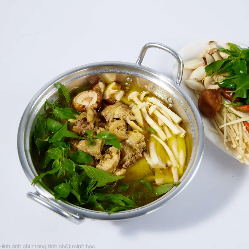 Hình ảnh Lẩu gà tre lá giang
