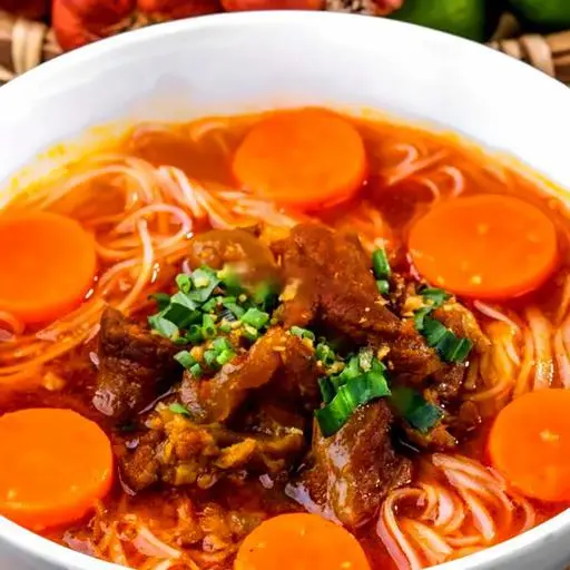 Hình ảnh Mì gói bò kho