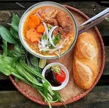 Hình ảnh Bánh mì bò kho