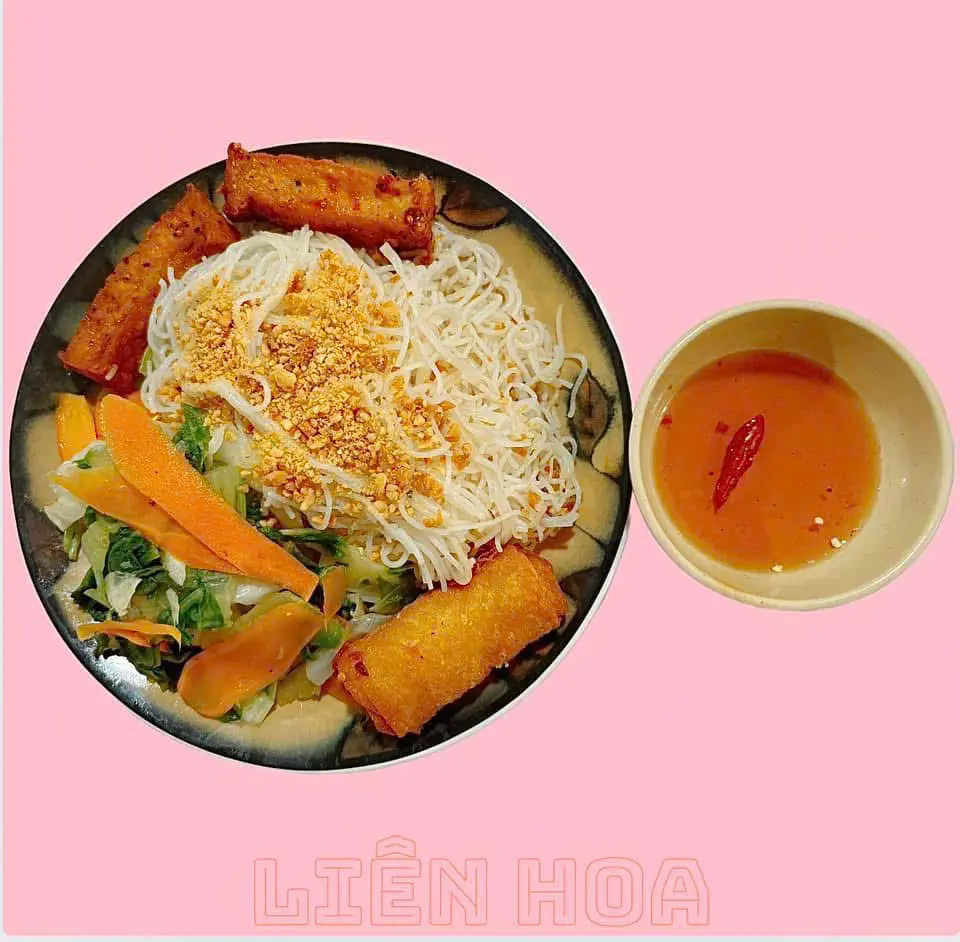Hình ảnh Bún xào chay