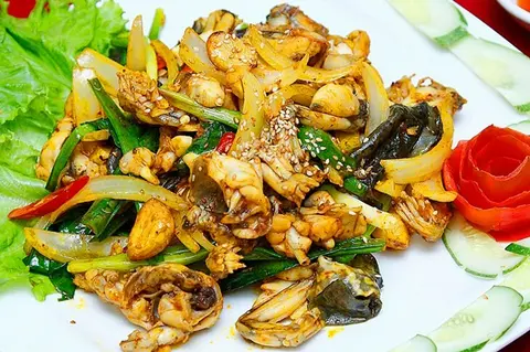 Hình ảnh Ếch xào tiêu xanh