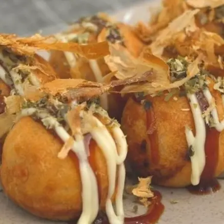 Hình ảnh Takoyaki đặc biệt - bạch tuộc - thanh cua - 6 viên
