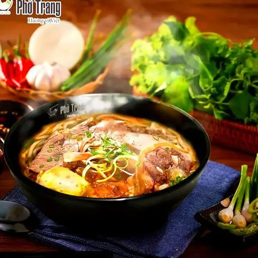 Hình ảnh Bún bò tái - bò viên