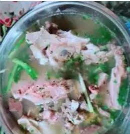 Hình ảnh Súp canh má heo - mắt heo