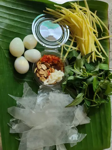 Hình ảnh Bánh tráng chấm