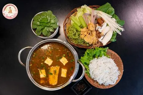 Hình ảnh Lẩu Thái lớn