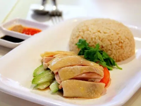 Hình ảnh Cơm gà luộc Hải Nam