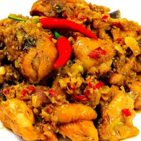 Hình ảnh Cơm Gà Kho Sả Ớt