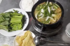 Hình ảnh Lẩu nấm chay 1 người