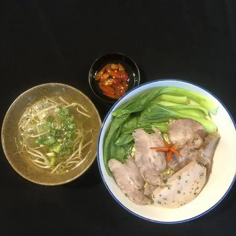 Hình ảnh Mì trộn đặc biệt combo 1