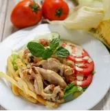 Hình ảnh Salad gà nướng bơ