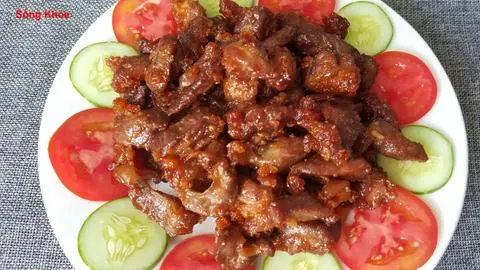Hình ảnh Chẳng dừng chiên mắm