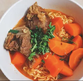 Hình ảnh Mì gói bò kho tặng ly Cocacola 