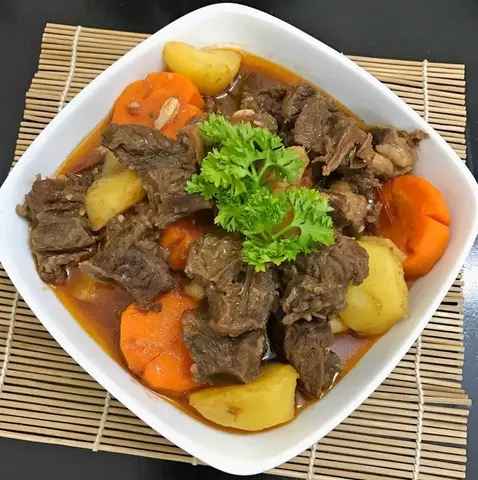 Hình ảnh Bò kho nạm