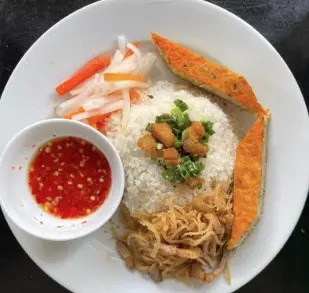Hình ảnh Cơm tấm bì chả