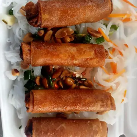 Hình ảnh Bún chả giò