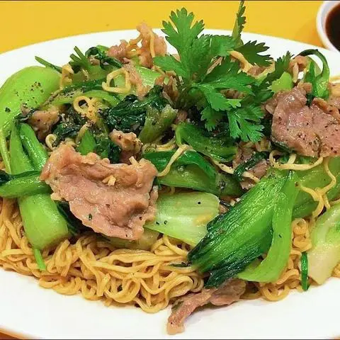 Hình ảnh Mì Xào Bò Trứng