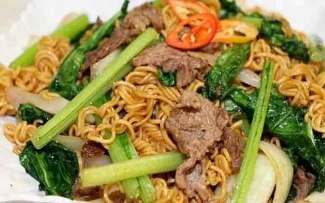 Hình ảnh Mì xào bò