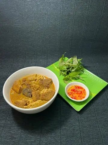 Hình ảnh Mì gói phá lấu bò ( phần lớn )