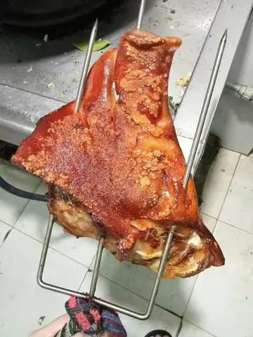 Hình ảnh Ma heo nướng