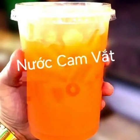 Hình ảnh NƯỚC CAM vắt nhiều vitamin C