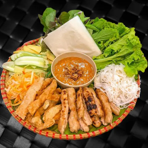 Hình ảnh Nem lụi phần