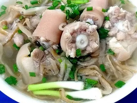 Hình ảnh BÁNH CANH - ĐUÔI HEO CỤT