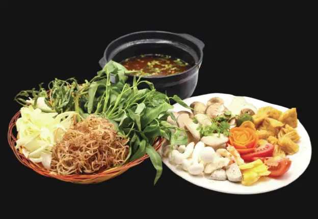 Hình ảnh Lẩu Thái chua cay chay