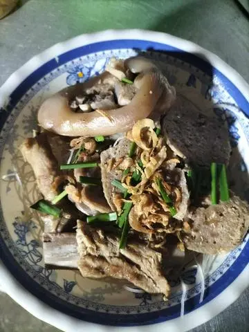 Hình ảnh Hủ tiếu xương giò