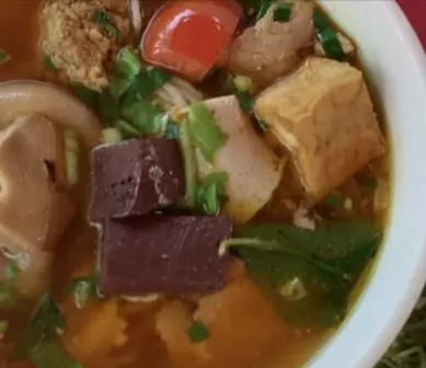 Hình ảnh Bún riêu thịt nạc cua chả