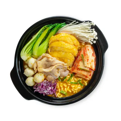 Hình ảnh Mì Soyum heo gà