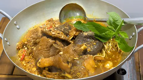 Hình ảnh Gà giả cầy