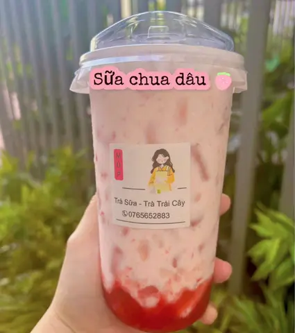 Hình ảnh Sữa chua dâu